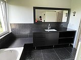 Meuble SDB laqu&eacute; noir &agrave; Gerpinnes - Mobilier contemporain sign&eacute; Cr&eacute;a-M